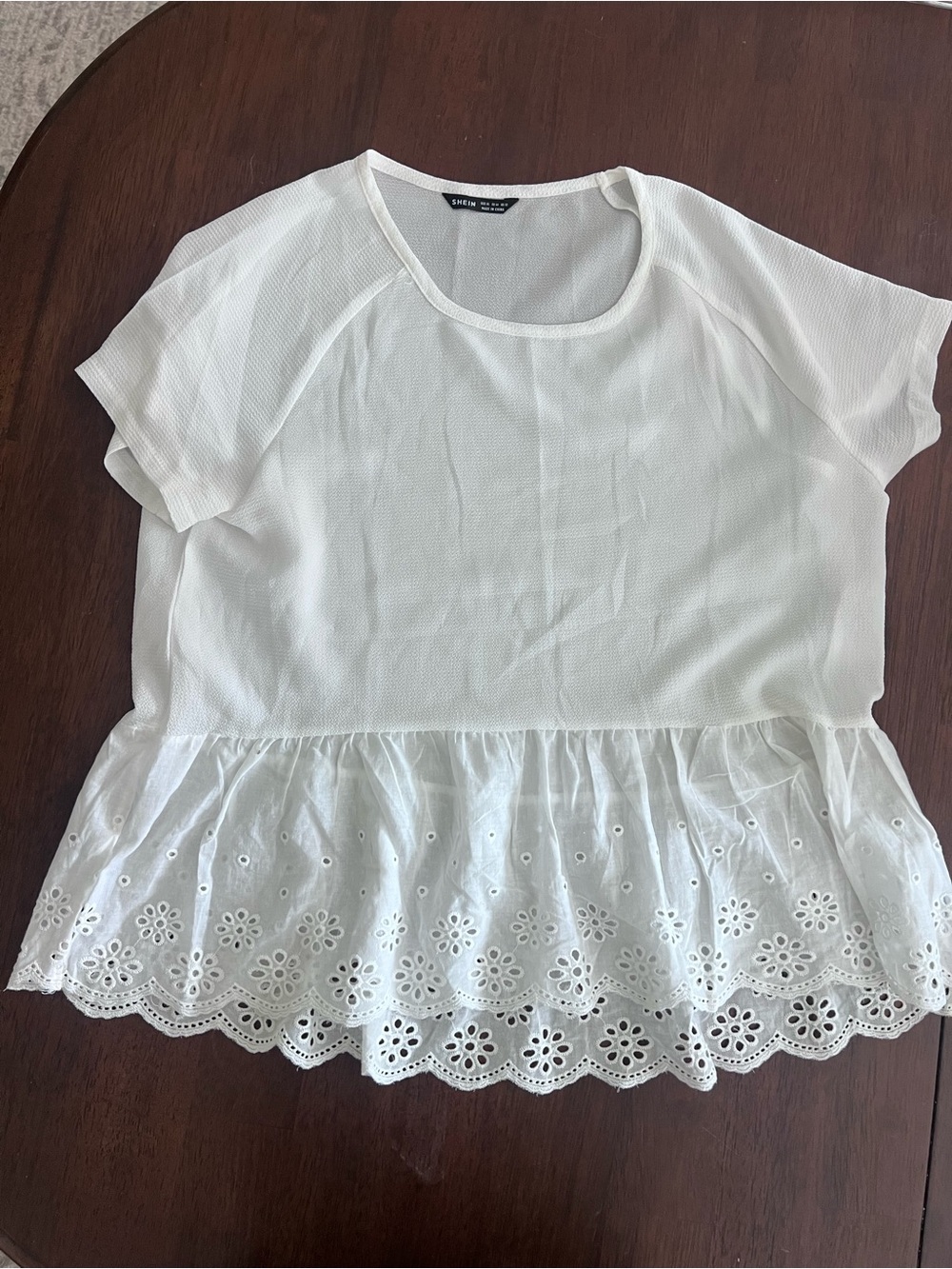 New 2 Shein red and white Women's Tops - Picture 3 of 3